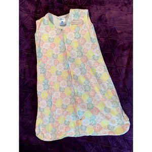 Halo Sleepsack Medium 16 to 24 pounds floral yellow gray pink flowers